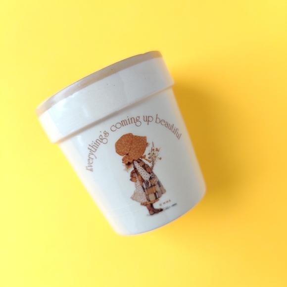 Small Holly Hobbie flower pot | vintage 1970s | Everything's Coming up Beautiful - Picture 1 of 8